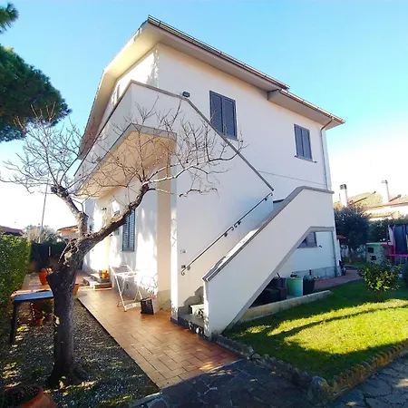 Appartamento In Bifamiliare Rosignano Solvay Esterno foto